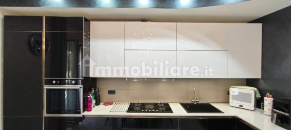 Apartamento de 3 dormitorios en Aprilia, Italy No. 277981 39