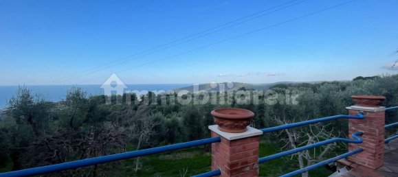 5-Zimmer Gebäude in Vico del Gargano, Italy, Nr. 21429 12