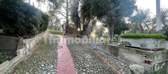 5-Zimmer Gebäude in Vico del Gargano, Italy, Nr. 21429 11