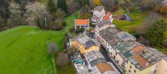 7 rooms House in Bosco Chiesanuova, Italy No. 4685 24