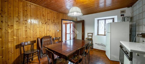 7 rooms House in Bosco Chiesanuova, Italy No. 4685 4