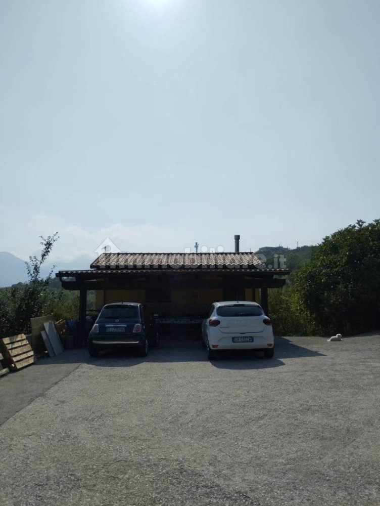 Вилла с 1 спальней в Лаурия, Италия № 31846