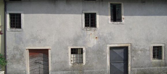 Casa de 5 habitaciónes en Sovizzo, Italy No. 17990 2