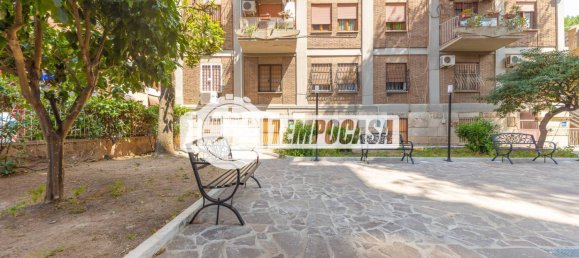 2 bedrooms Apartment in Rome, Italy No. 267386 20