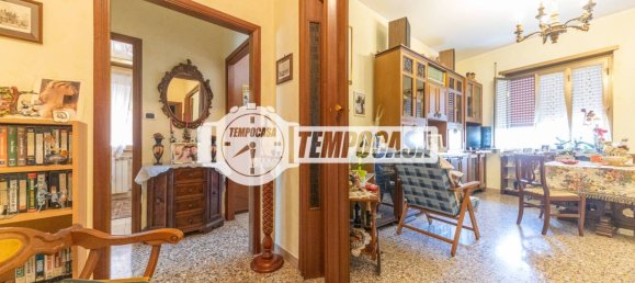 2 bedrooms Apartment in Rome, Italy No. 267386 14