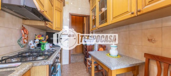 2 bedrooms Apartment in Rome, Italy No. 267386 8