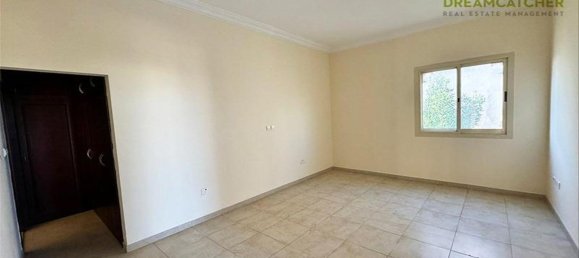 4 bedrooms Villa in Al Hamra Village, UAE No. 34957 9