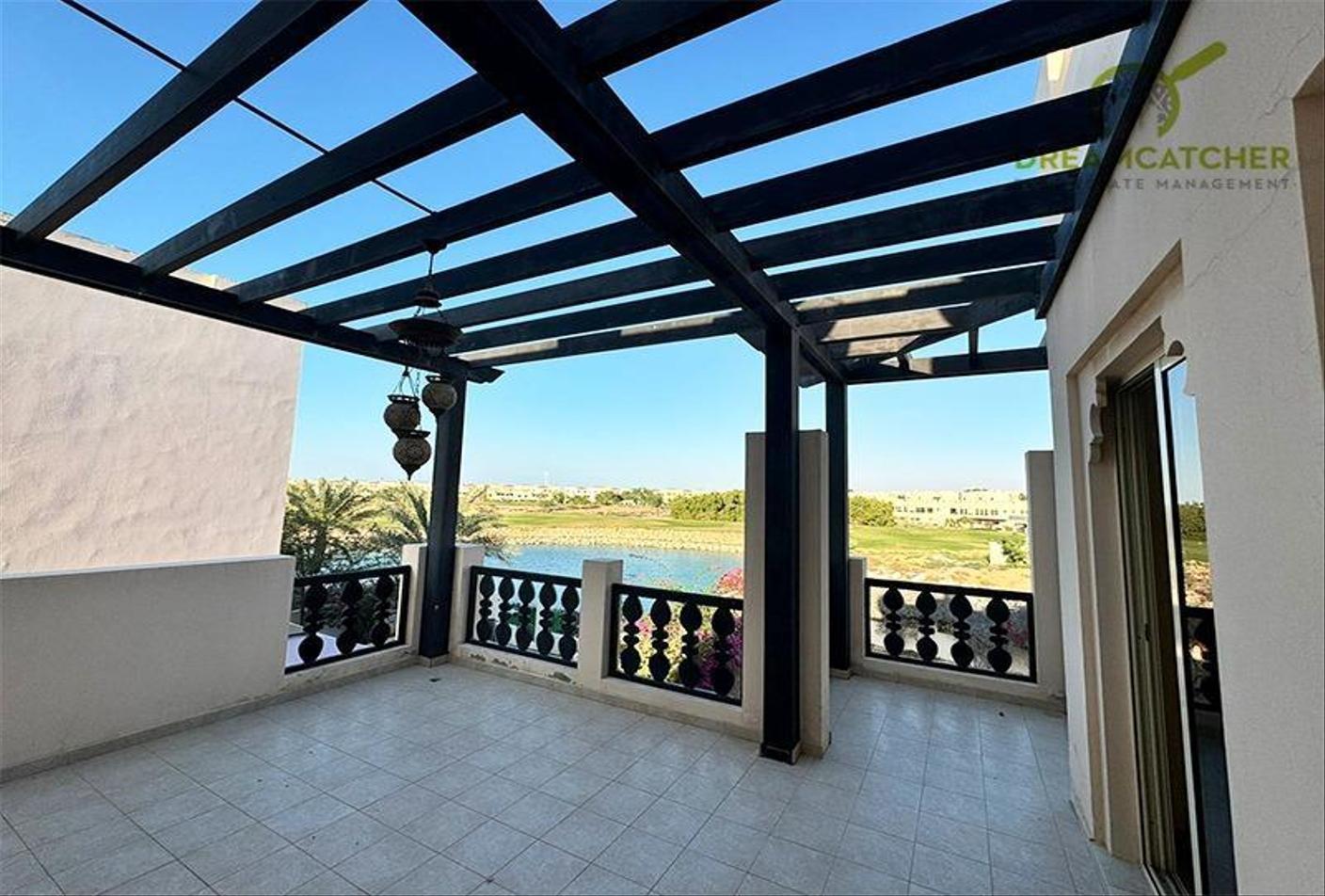 4 bedrooms Villa in Al Hamra Village, UAE No. 34957