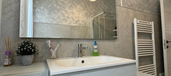 3 Schlafzimmer Villa in Capannori, Italy, Nr. 378312 4