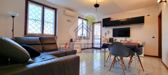 4 bedrooms House in Ospedaletto Lodigiano, Italy No. 112053 4