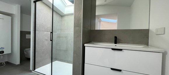 Apartamento de 2 dormitorios en Lille, France No. 51668 7