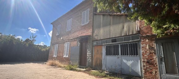 4 Schlafzimmer Haus in Castagnole delle Lanze, Italy, Nr. 380153 9