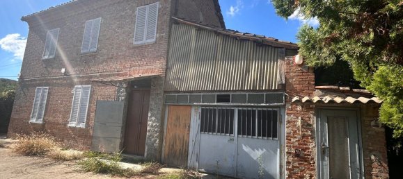 4 Schlafzimmer Haus in Castagnole delle Lanze, Italy, Nr. 380153 2