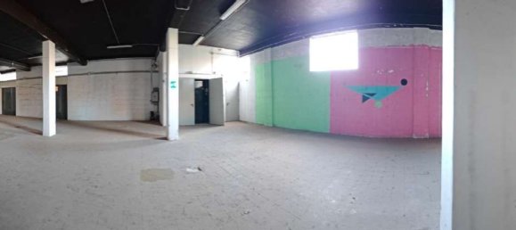1178m² Commercial property in Castellana Grotte, Italy No. 83425 4