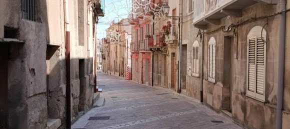 3 غرف نوم فيلا في Longi, Italy رقم 328473 3