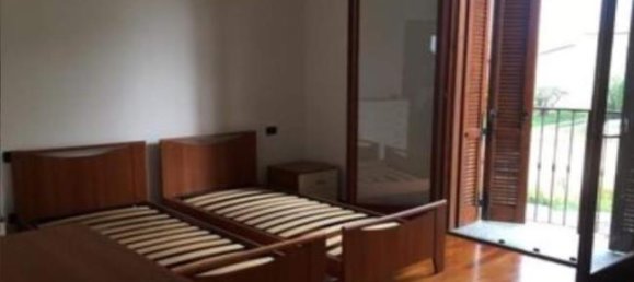 Apartamento de 1 dormitorio en Seveso, Italy No. 329123 6