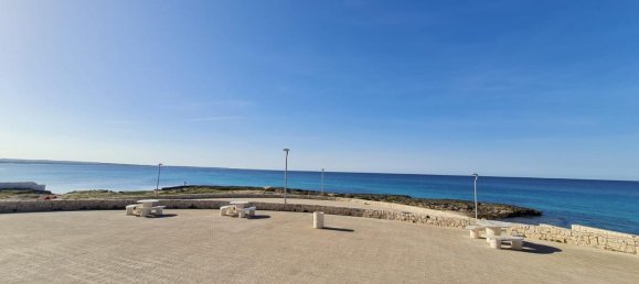 3 rooms Apartment in Gallipoli, Italy No. 139632 40