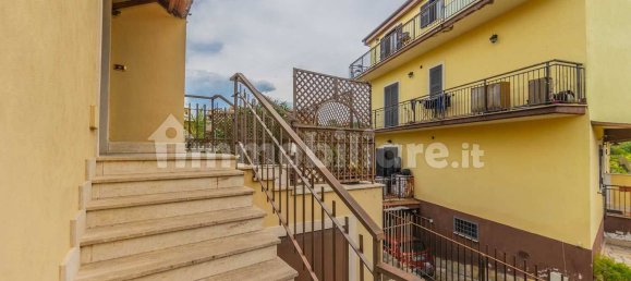 4 bedrooms Apartment in Rome, Italy No. 309591 8