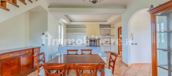 4 bedrooms Apartment in Rome, Italy No. 309591 3