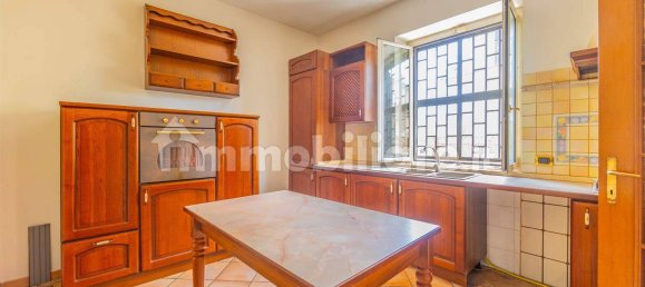 4 bedrooms Apartment in Rome, Italy No. 309591 20