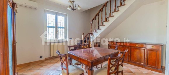 4 bedrooms Apartment in Rome, Italy No. 309591 9