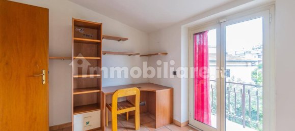 4 bedrooms Apartment in Rome, Italy No. 309591 10
