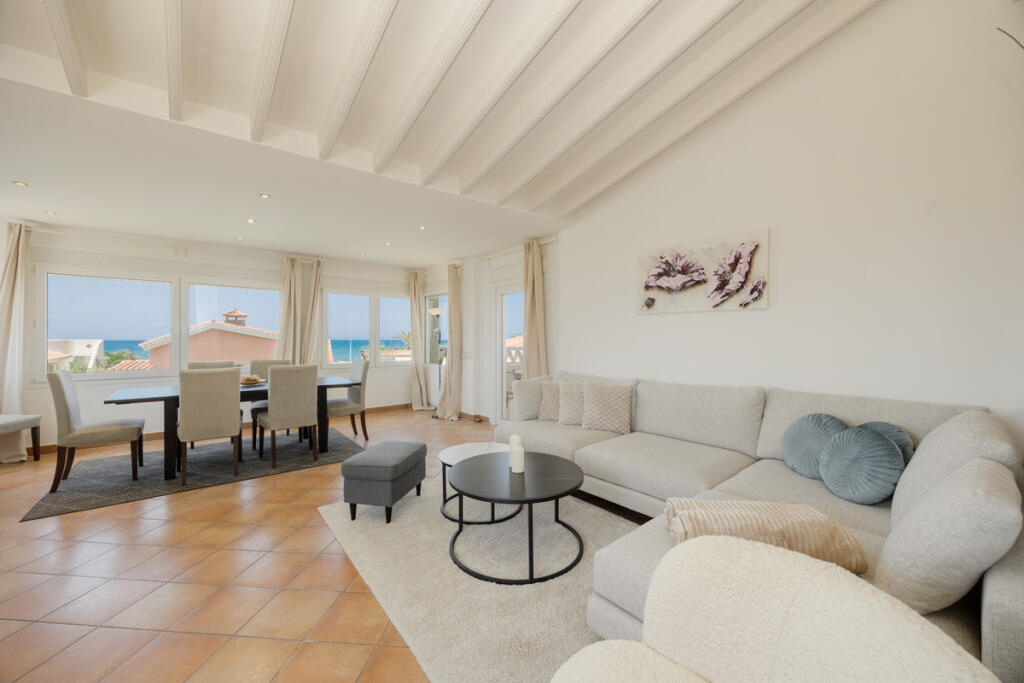 4 bedrooms House in Marbella, Spain No. 176216