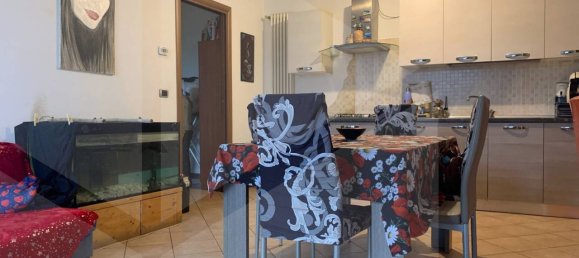 4 rooms Apartment in Nanto, Italy No. 19231 6