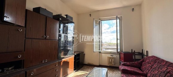 Apartamento de 2 habitaciónes en Cologno Monzese, Italy No. 41636 4