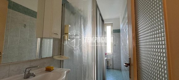 Apartamento de 2 habitaciónes en Cologno Monzese, Italy No. 41636 25
