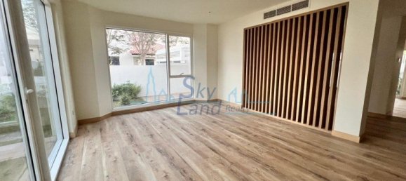 Вилла с 5 спальнями в Аль-Сафа, ОАЭ № 53619 4