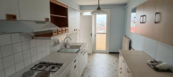 3 Schlafzimmer Wohnung in Luneville, France, Nr. 221990 5