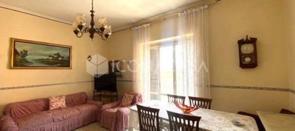 Apartamento de 4 habitaciónes en Bari, Italy No. 29061 13