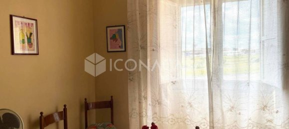 Apartamento de 4 habitaciónes en Bari, Italy No. 29061 16