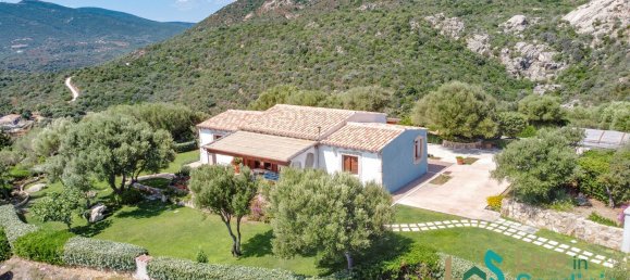 4 bedrooms Villa in Olbia, Italy No. 340767 4