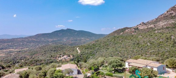 4 bedrooms Villa in Olbia, Italy No. 340767 36