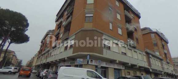 3 bedrooms Apartment in Rieti, Italy No. 222291 2