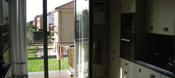 Casa de 20 divisões em Brenna, Italy N.º 11528 16