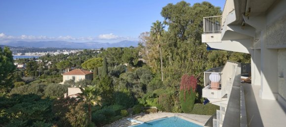 5 bedrooms Apartment in Antibes, France No. 2041 4