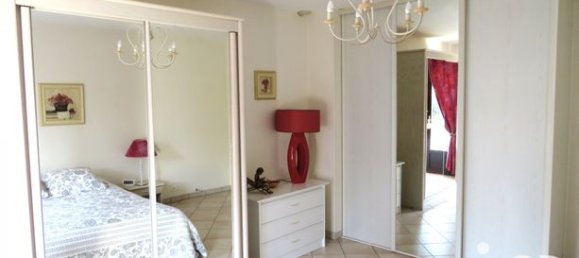 6 bedrooms House in Neuilly-sur-Marne, France No. 356429 14