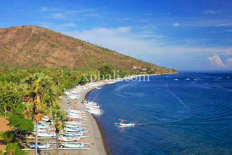 Terrain à Karangasem, Indonesia 2770m² No. 3791