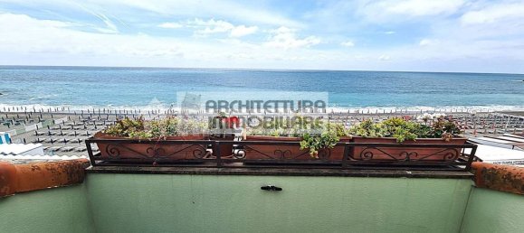 3 Schlafzimmer Penthouse in Celle Ligure, Italy, Nr. 289435 10