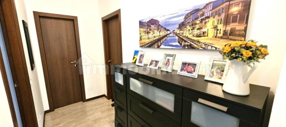 Apartamento de 2 dormitorios en Corsico, Italy No. 319937 10