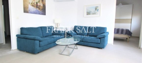 3 غرف نوم طابقين في Swieqi, Malta رقم 4759 2