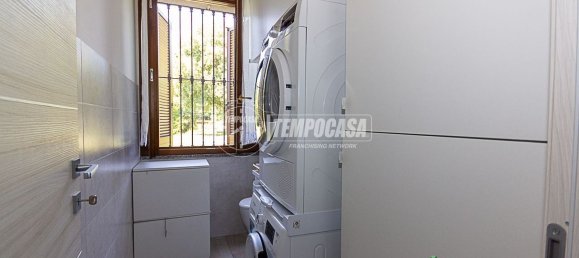 3 rooms Apartment in Castelleone, Italy No. 333752 17