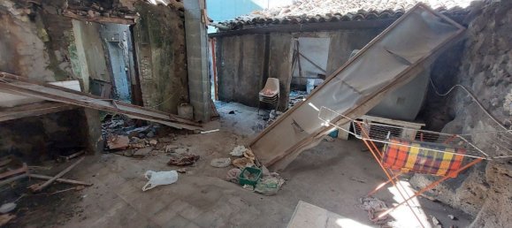 5-Zimmer Haus in Misterbianco, Italy, Nr. 69520 6