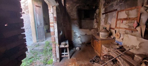 5-Zimmer Haus in Misterbianco, Italy, Nr. 69520 10