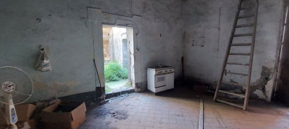 5-Zimmer Haus in Misterbianco, Italy, Nr. 69520 2