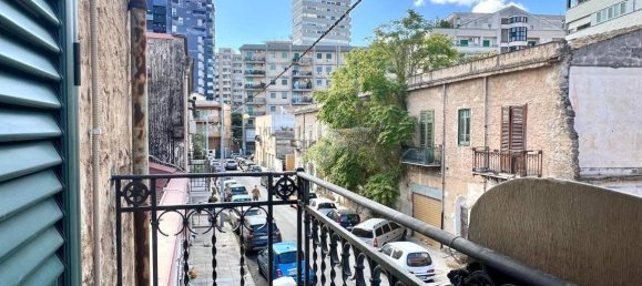 1 Schlafzimmer Wohnung in Palermo, Italy, Nr. 361012 13