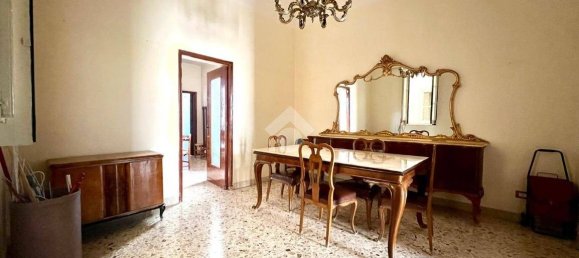 1 Schlafzimmer Wohnung in Palermo, Italy, Nr. 361012 2